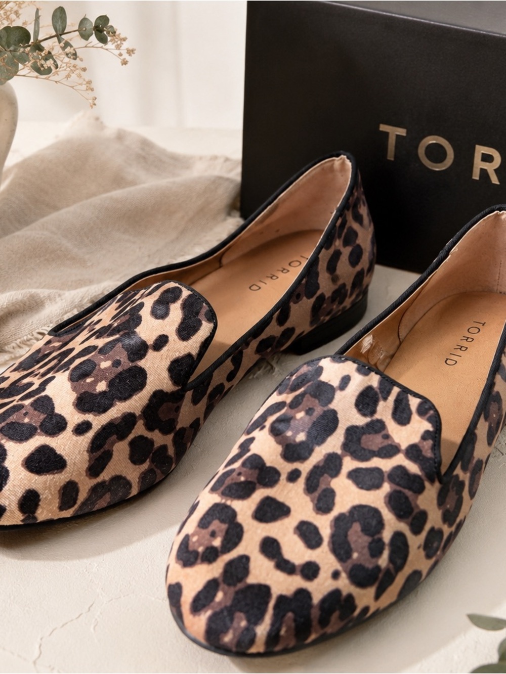 Torrid Leopard Print Smoking Loafers Flats Size 10W